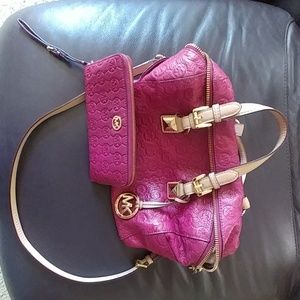 EUC Michael Kors Peony Color